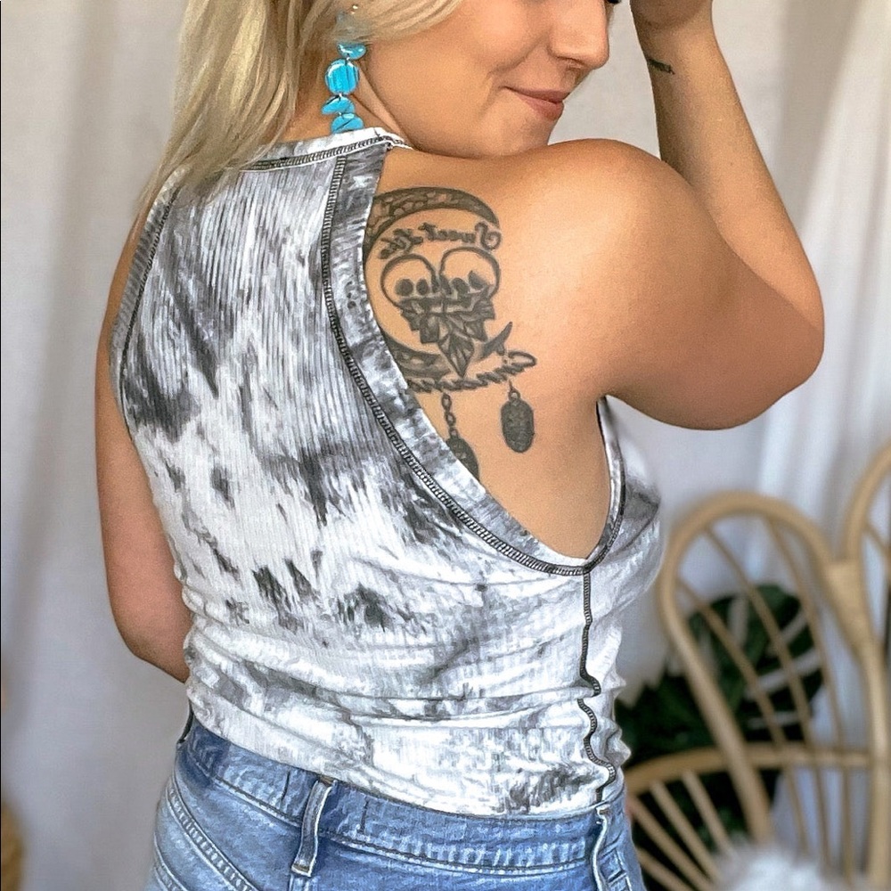 Essential Tie-Dye Ribbed Tank - Picture 5 of 7